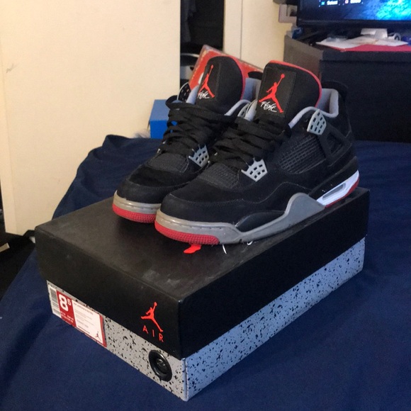 bred 4s size 7.5